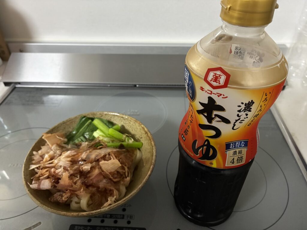 きしめんと小松菜