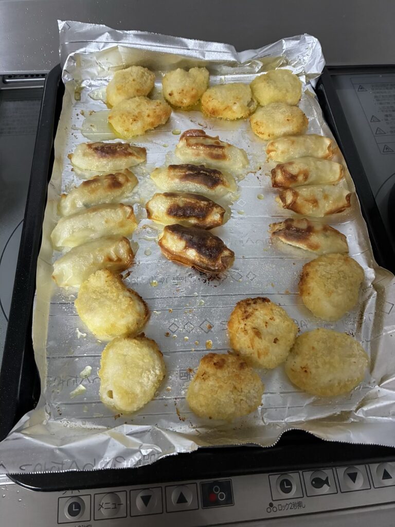 鶏カツ餃子焼き上がり