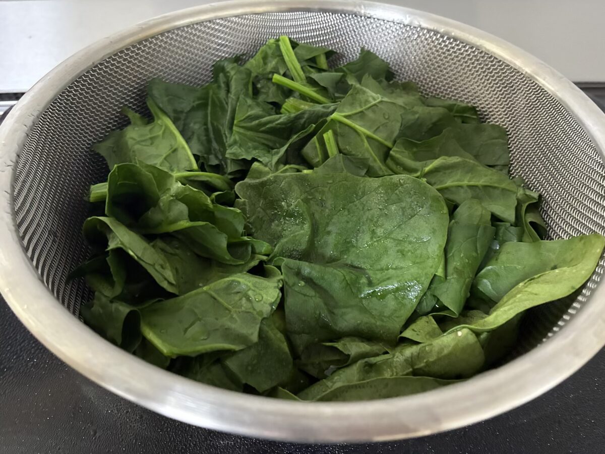 ヘルシオのソフト蒸しで仕上がったほうれん草